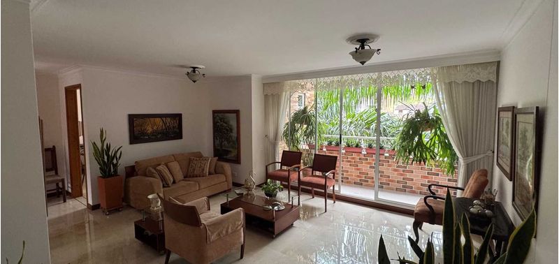 Apartamento en Venta en Medellín, Laureles-8