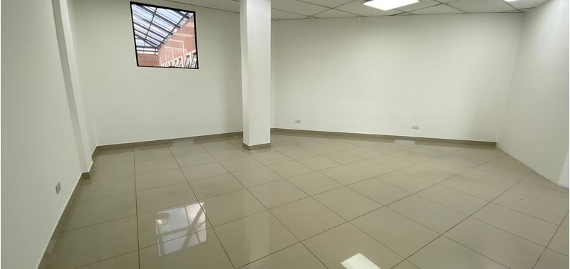 Local en Venta en Bogotá, D.C., Nueva Suba-42