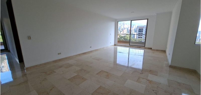Apartamento en Venta en Medellín, Las Palmas-5