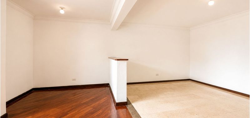 Casa en Venta en Medellín, Las Palmas-2