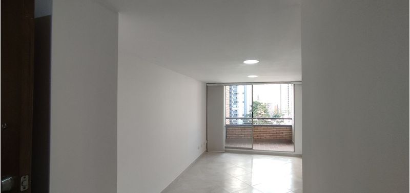 Apartamento en Venta en Sabaneta, Aves Maria-3