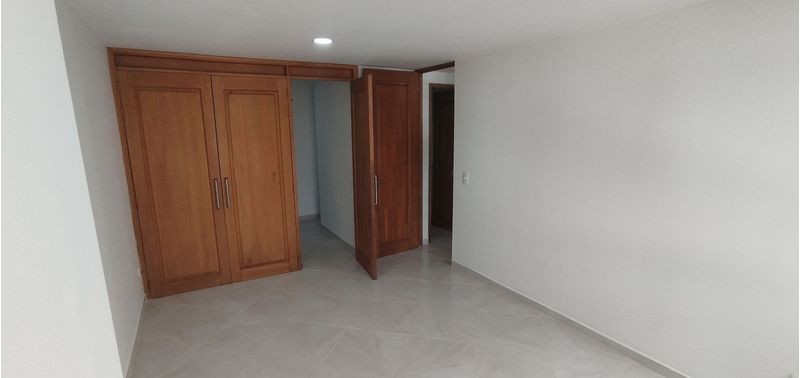 Apartamento en Venta en Sabaneta, Aves Maria-16