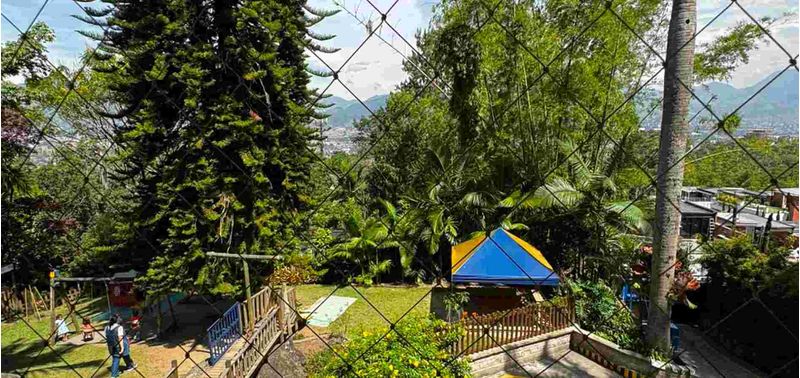 Casa en Venta en Envigado, El Esmeraldal-0