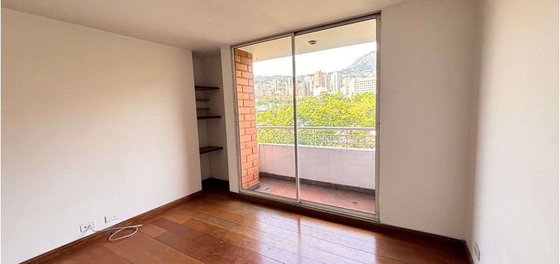 Apartamento en Venta en Medellín, El Poblado-9