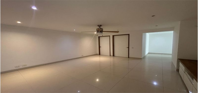 Apartamento en Venta en Santa Marta, Bavaria Country-8