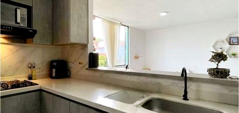 Apartamento en Venta en Medellín, Prado-0