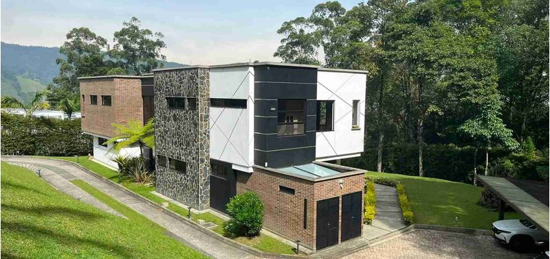 Casa en Venta en Envigado, Loma Del Escobero