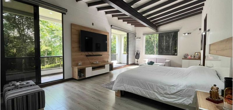 Casa en Venta en Envigado, Loma Del Escobero-26