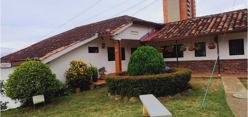 Casa en Venta en Medellín, Robledo-11