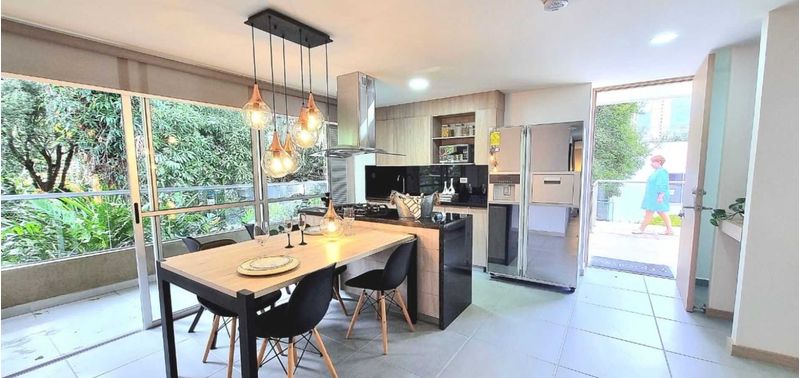 Apartamento en Venta en Itagüí, Itaguí-0