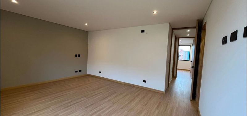 Apartamento en Venta en Medellín, El Poblado-13
