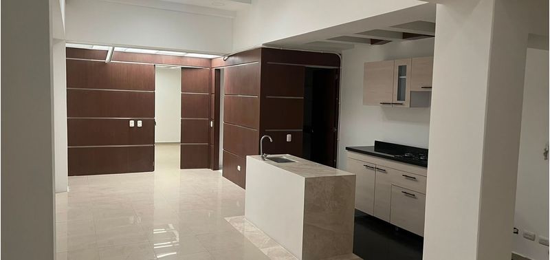 Apartamento en Venta en Bogotá, D.C., Santa Bárbara