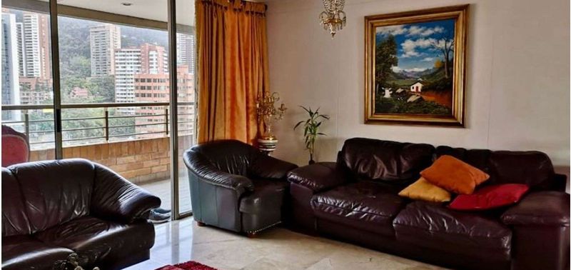 Apartamento en Venta en Medellín, El Poblado-2