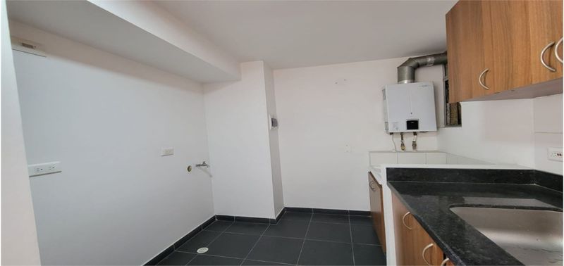 Apartamento en Venta en Bogotá, D.C., Perdomo   Madelena-4