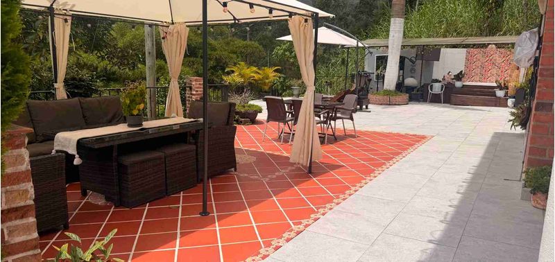 Casa en Venta en Caldas, Vereda La Corralita-1