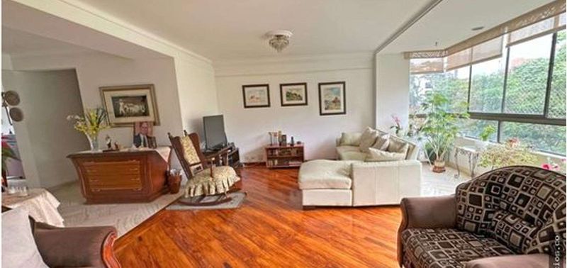 Apartamento en Venta en Medellín, El Poblado-0
