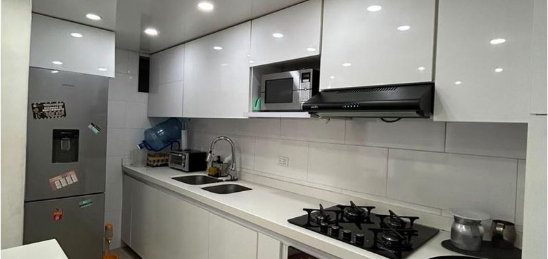 Apartamento en Venta en Bogotá, D.C., Usaquén-0