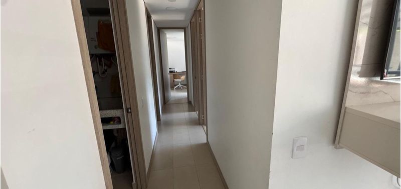 Apartamento en Venta en Sabaneta, Loma De San Jose-1