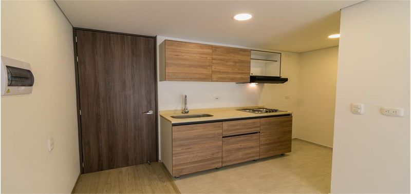 Apartamento en Venta en Bogotá, D.C., Samper Mendoza-0