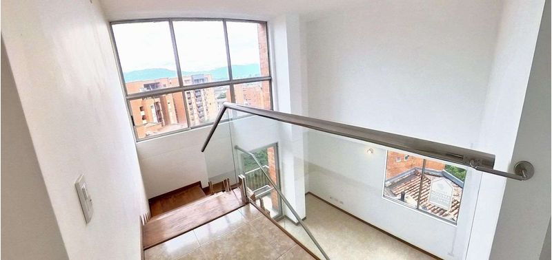 Apartamento en Venta en Envigado, Jardines-1
