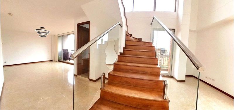 Apartamento en Venta en Envigado, Jardines-3