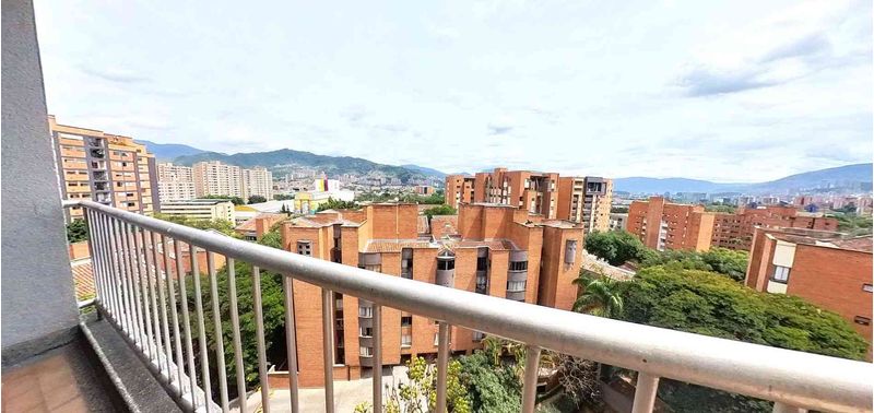 Apartamento en Venta en Envigado, Jardines-4