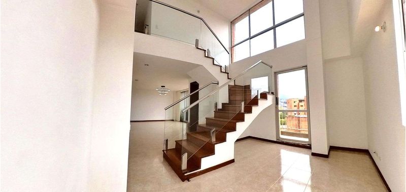 Apartamento en Venta en Envigado, Jardines-7