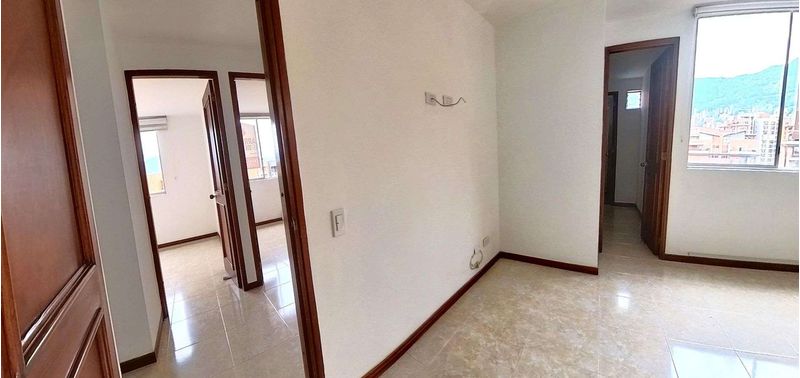 Apartamento en Venta en Envigado, Jardines-11