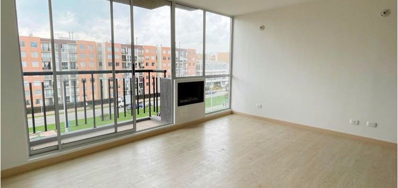 Apartamento en Venta en Madrid, Altos de Madrid