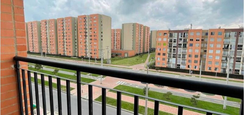 Apartamento en Venta en Madrid, Altos de Madrid-5