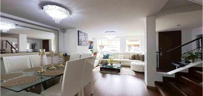 Casa en Venta en Chía, el cedro-0