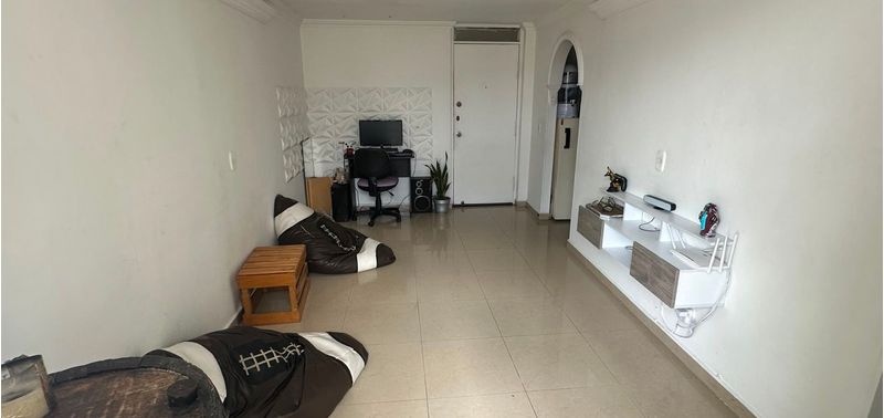 Apartamento en Venta en Medellín, Belén Loma de los Bernal-1