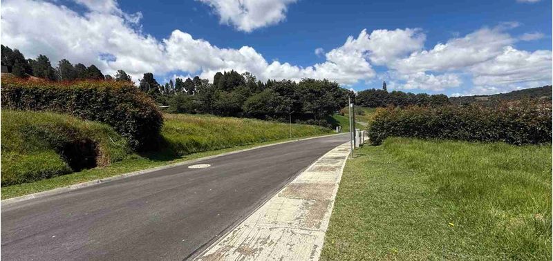 Lote en Venta en Envigado, Loma Del Escobero-0