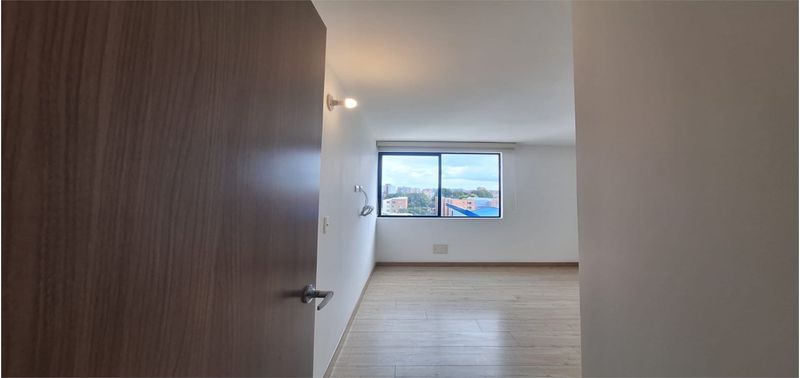 Apartamento en Venta en Bogotá, D.C., Britalia Norte-22