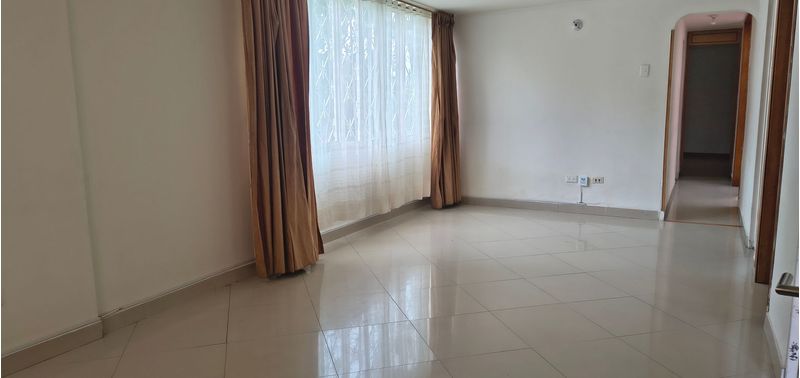 Apartamento en Venta en Bogotá, D.C., Santa Ana Sur-0