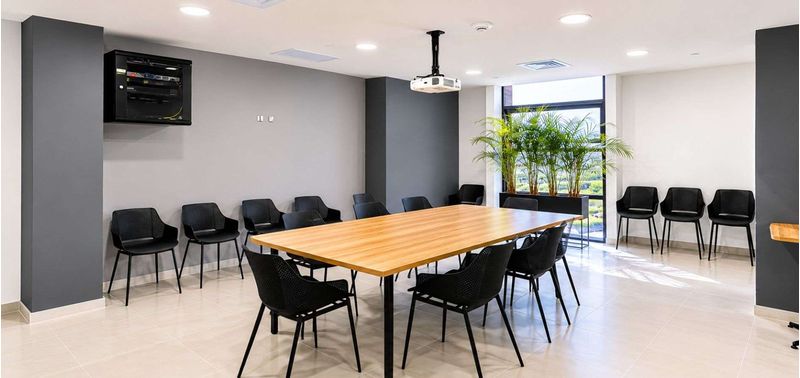 Oficina en Venta en Medellín, Colinas de La Candelaria-6