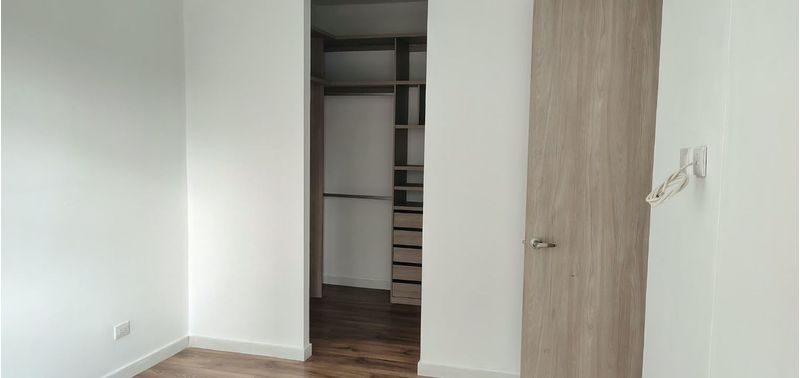 Apartamento en Venta en Bogotá, D.C., Normandía-5