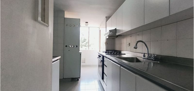 Apartamento en Venta en Medellín, Belén Loma de los Bernal-9
