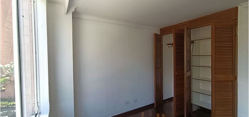 Apartamento en Venta en Medellín, Belén Loma de los Bernal-15