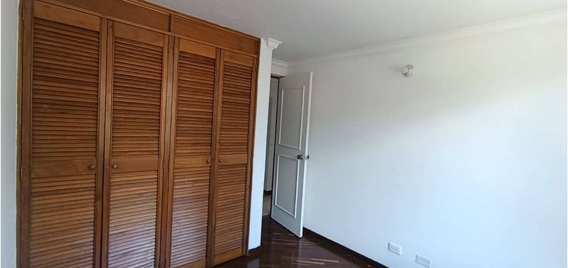 Apartamento en Venta en Medellín, Belén Loma de los Bernal-21