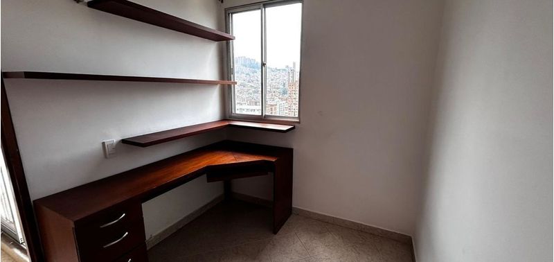 Apartamento en Venta en Medellín, Colinas de La Candelaria-8