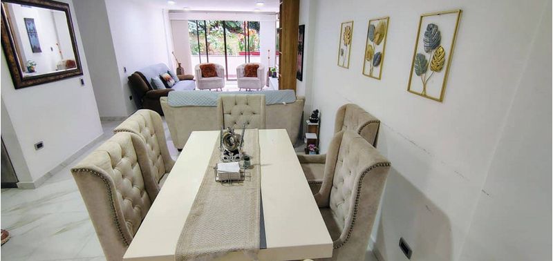 Apartamento en Venta en Medellín, Castropol-1