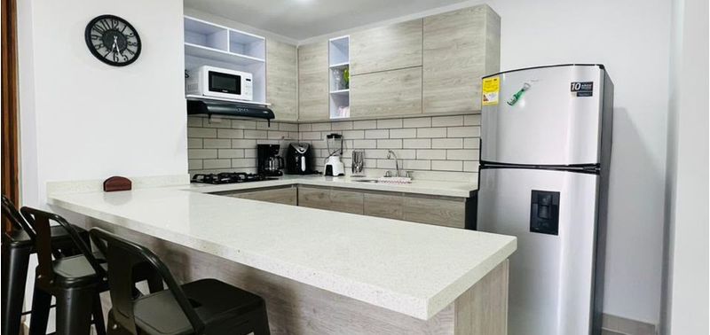 Apartamento en Venta en Medellín, Laureles-4