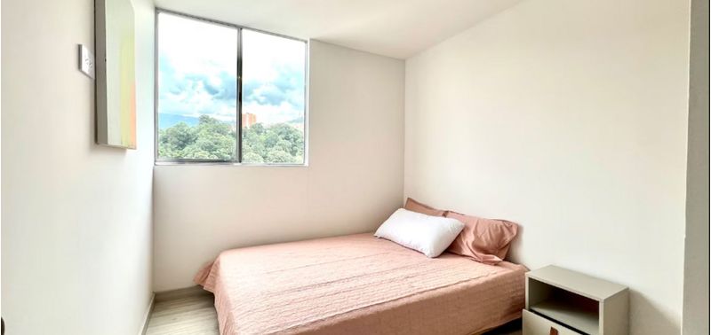 Apartamento en Venta en Medellín, Colinas de La Candelaria-6