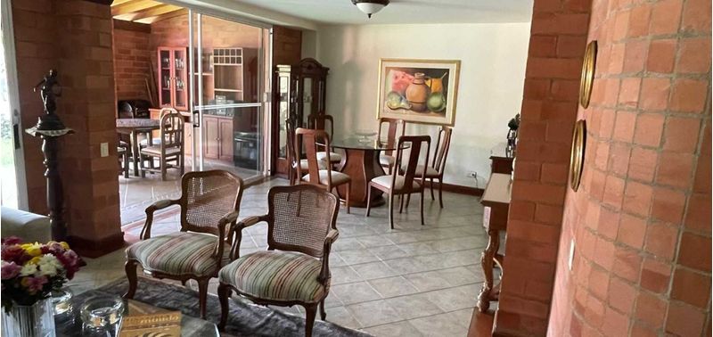 Casa en Venta en Envigado, Cumbres-4