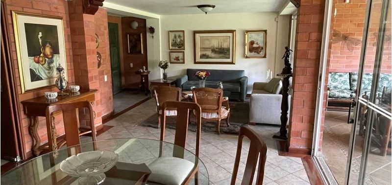 Casa en Venta en Envigado, Cumbres-5