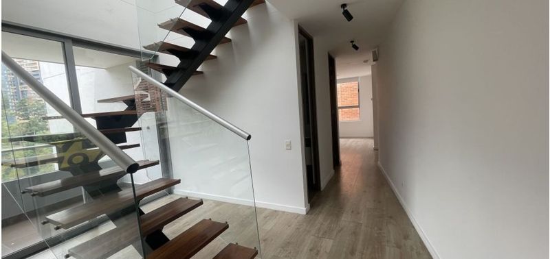 Apartamento en Venta en Envigado, San Lucas-0
