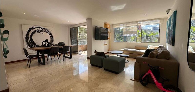 Apartamento en Venta en Medellín, El Poblado-5