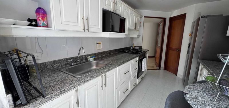 Apartamento en Venta en Medellín, El Poblado-9