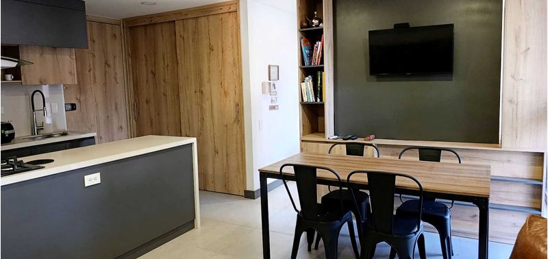 Apartamento en Venta en Medellín, Laureles-0